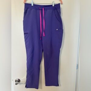 FIGS SKINNY PANT💜💕
